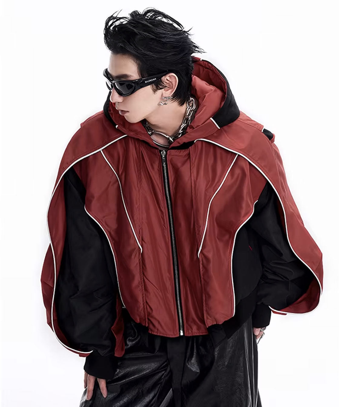 Short length hooded jacket