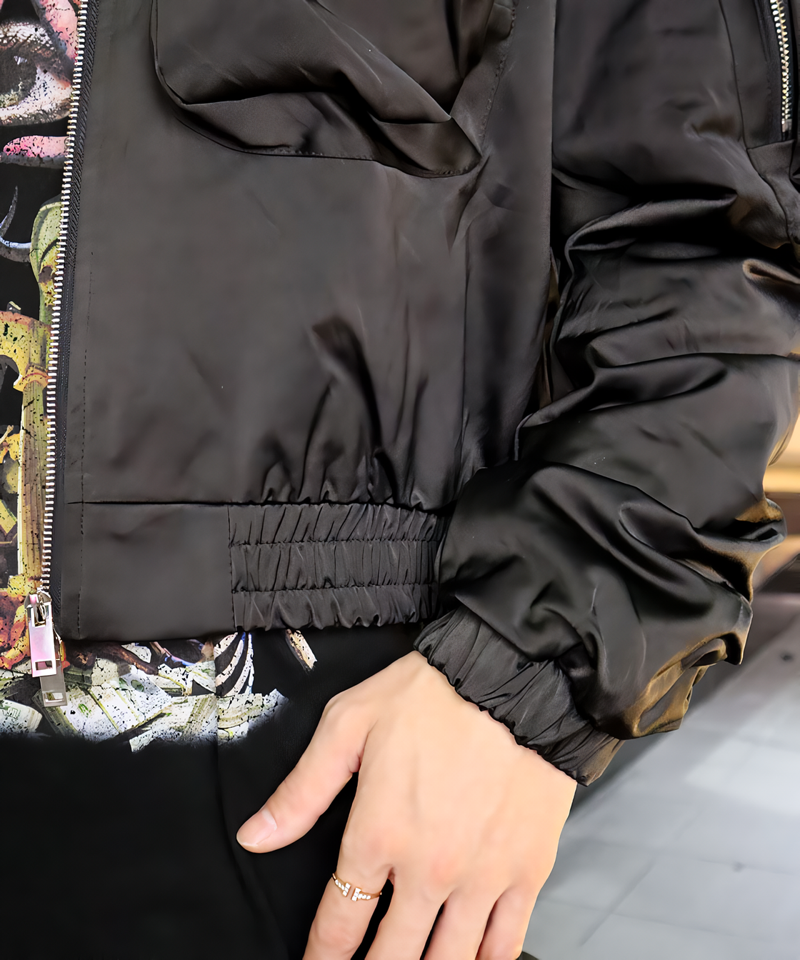 Multi-pocket nylon jacket