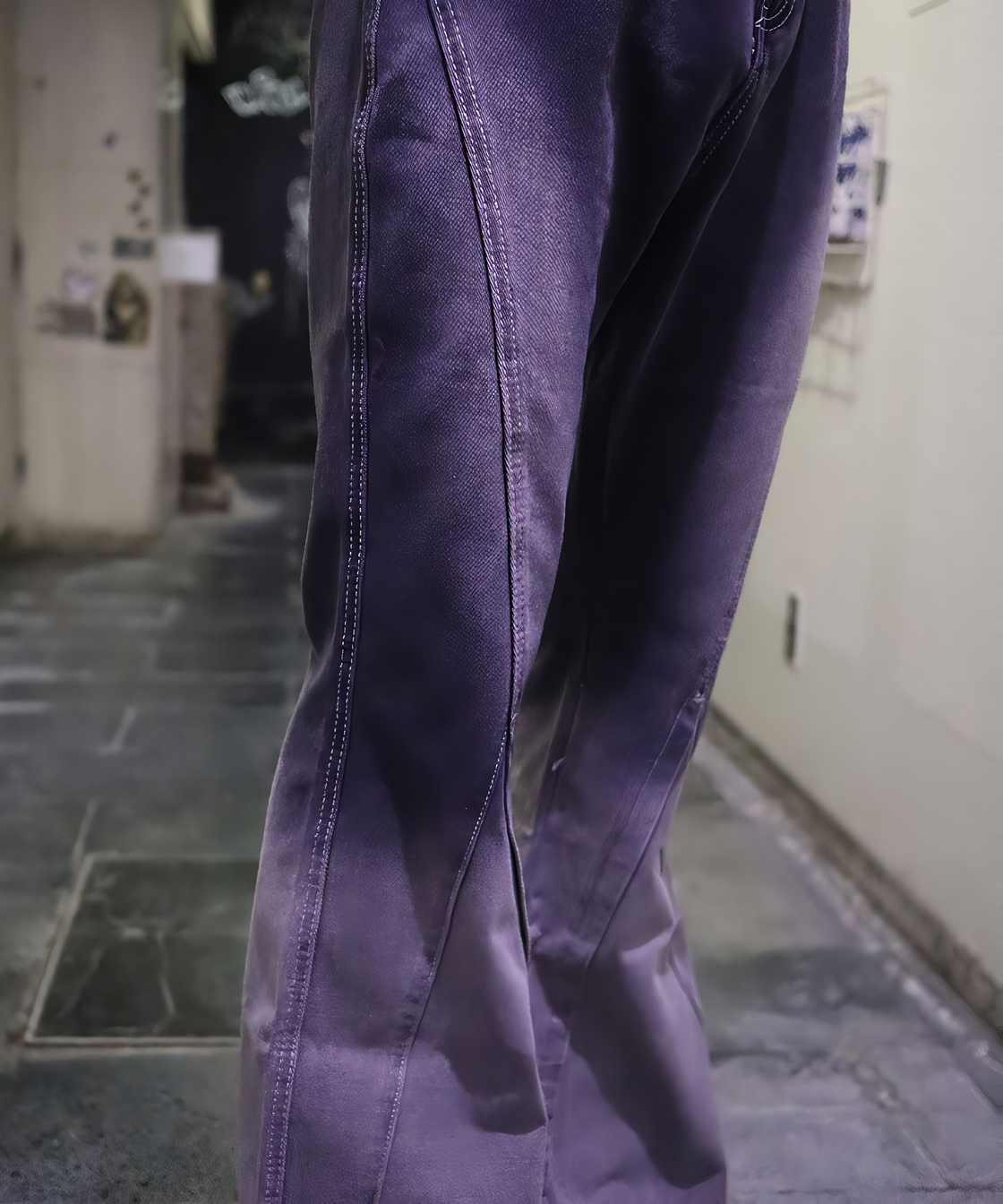 Gradation flare pants