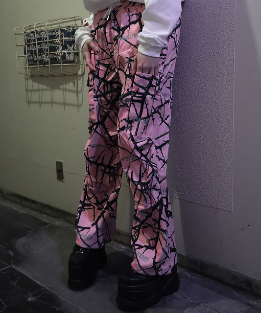 Thorn print camouflage pants