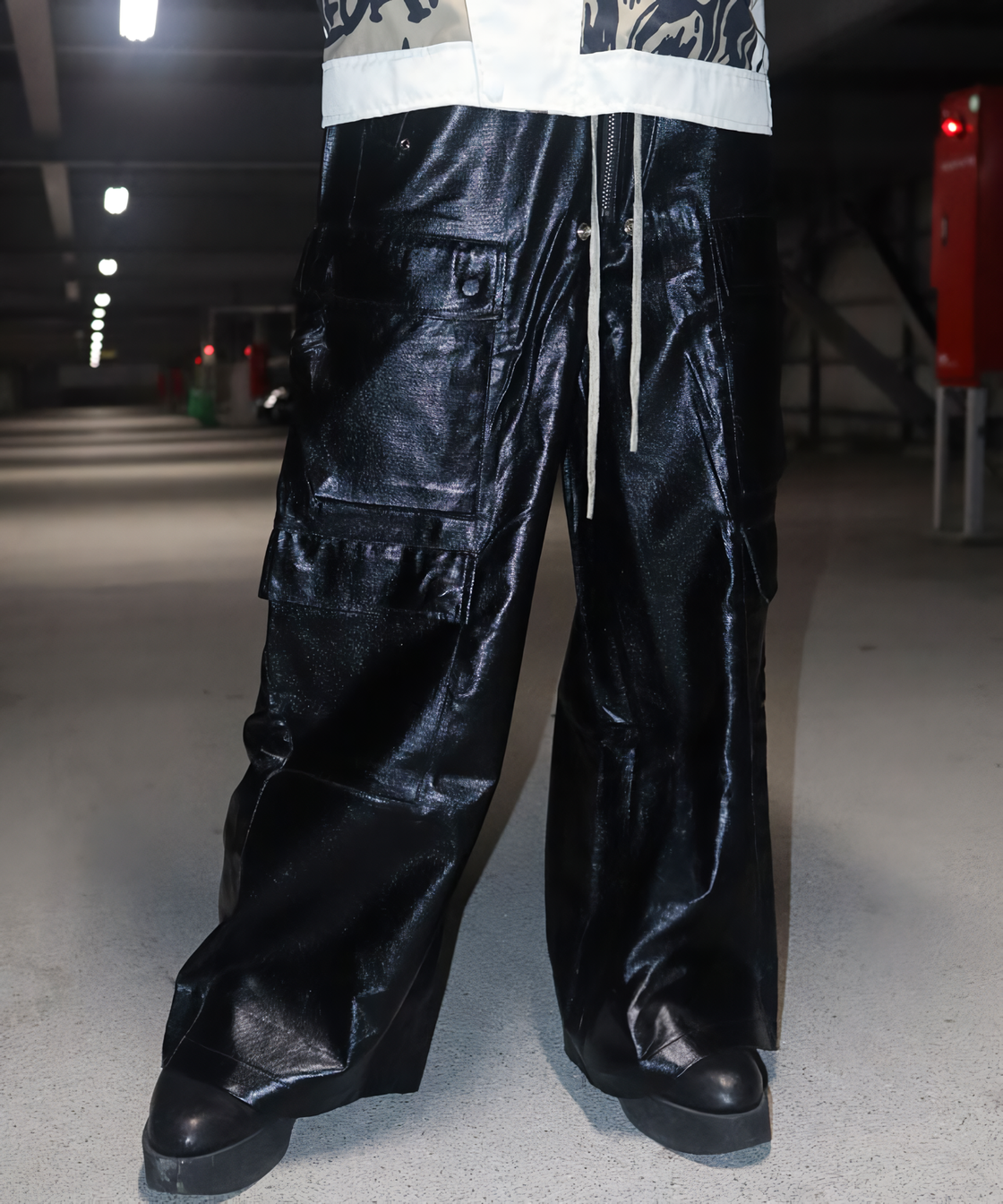 Fake leather wide cargo pants ver.2