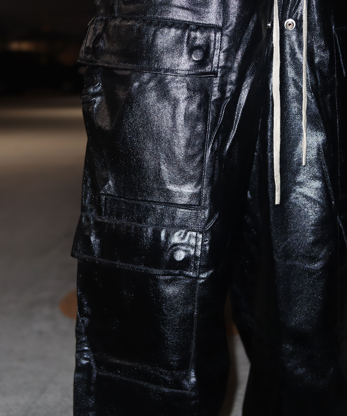 Fake leather wide cargo pants ver.2