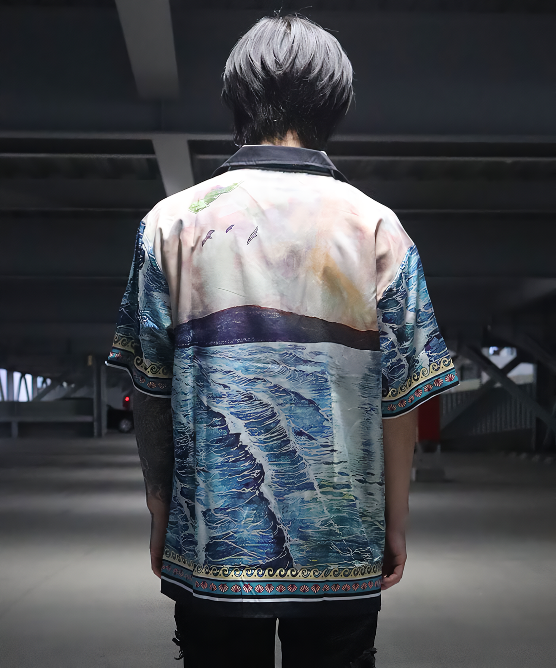 Wave print open collar shirt