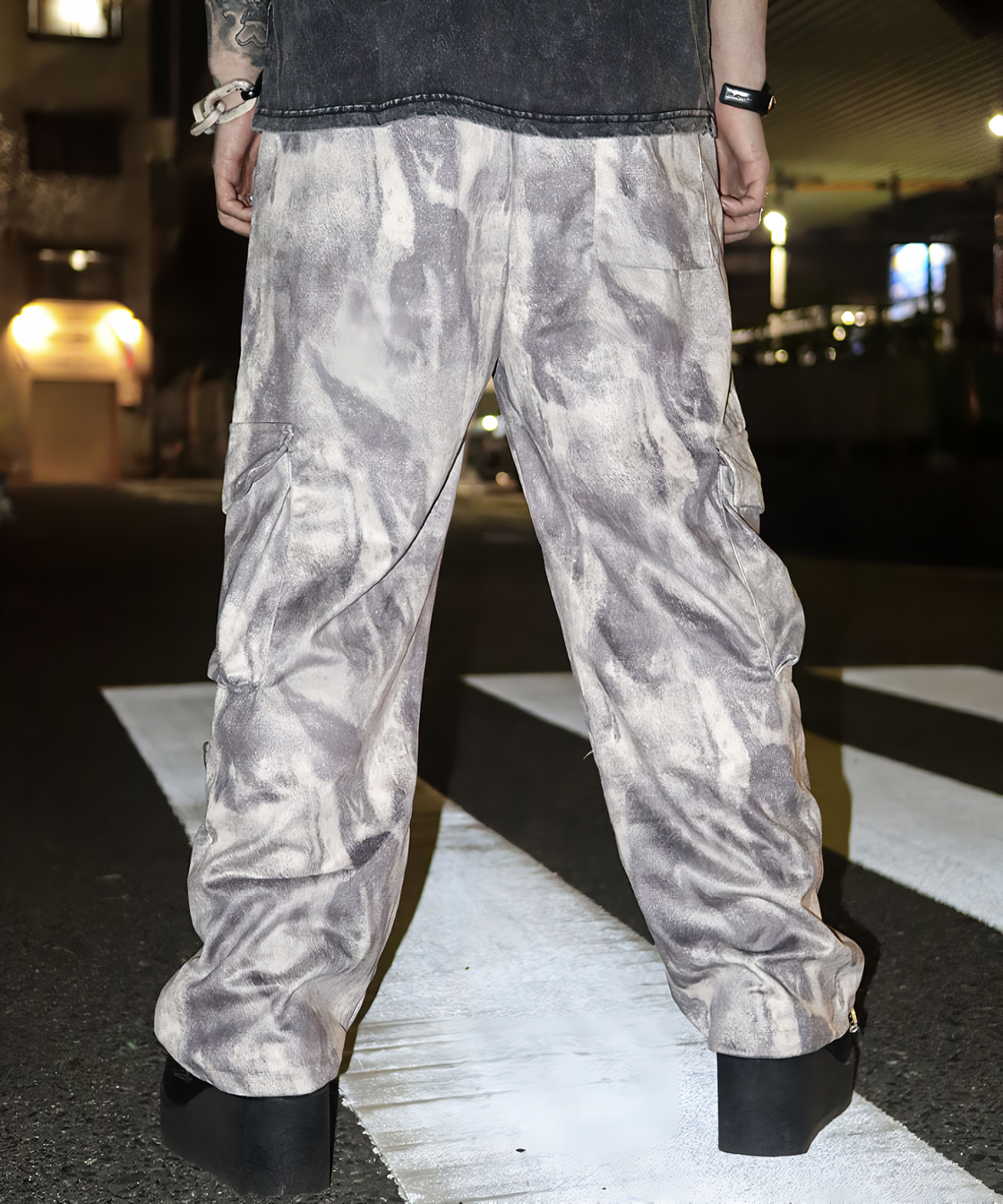 Uneven pattern baggy cargo pants