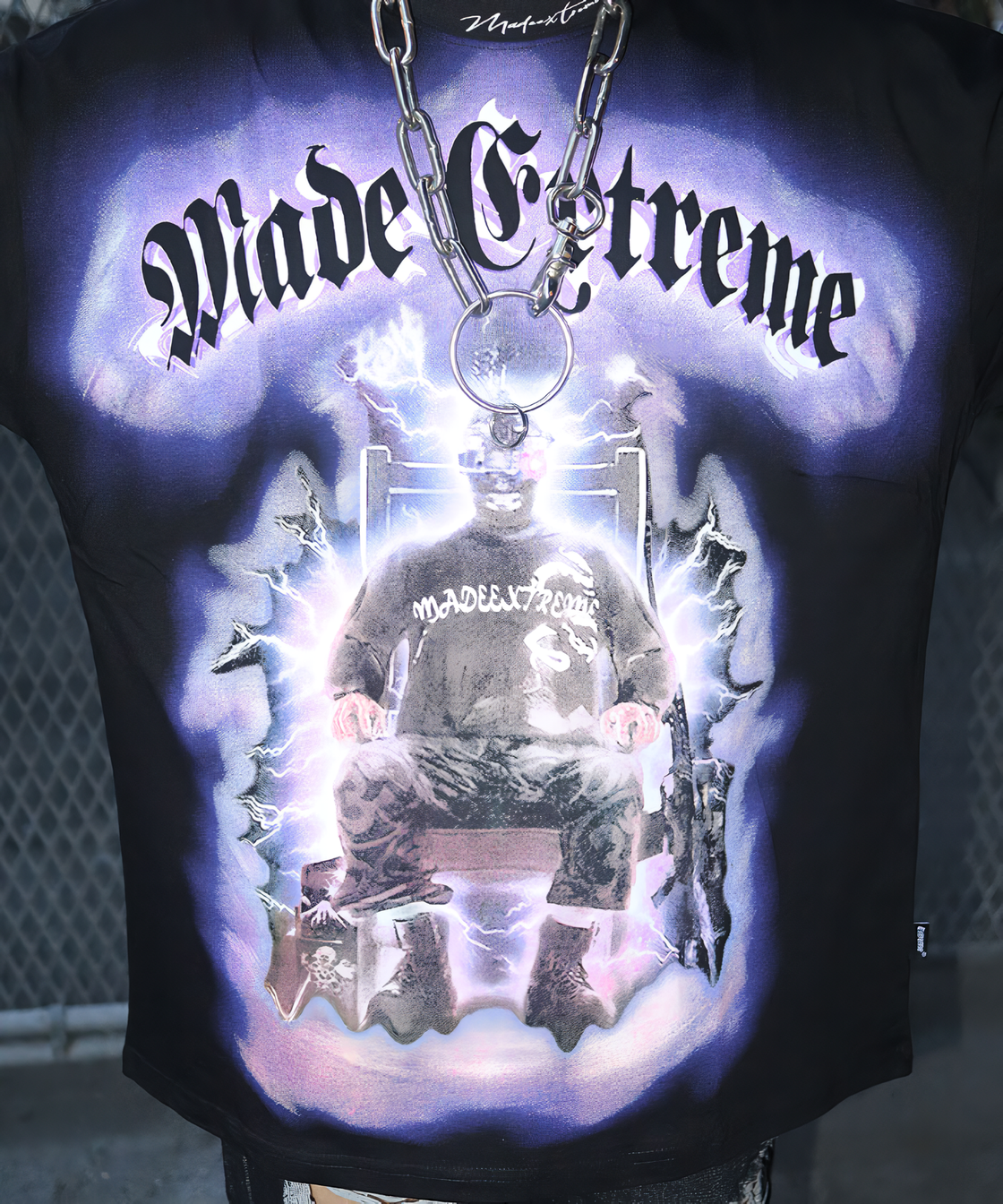 Electric chair oversize TEE