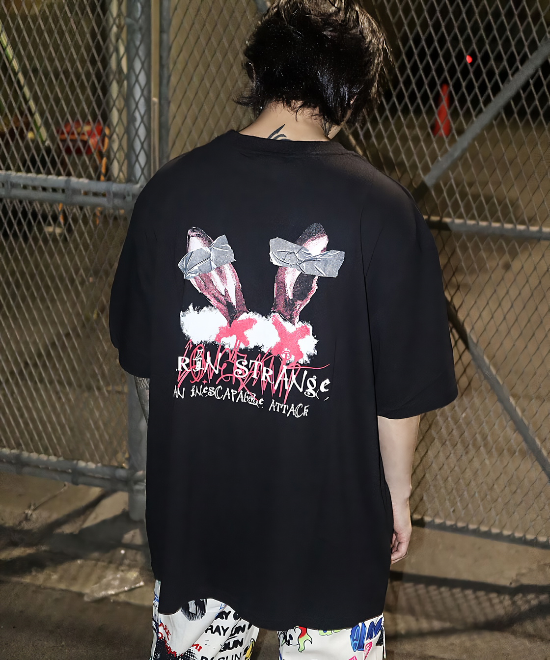 Bunny girl print TEE